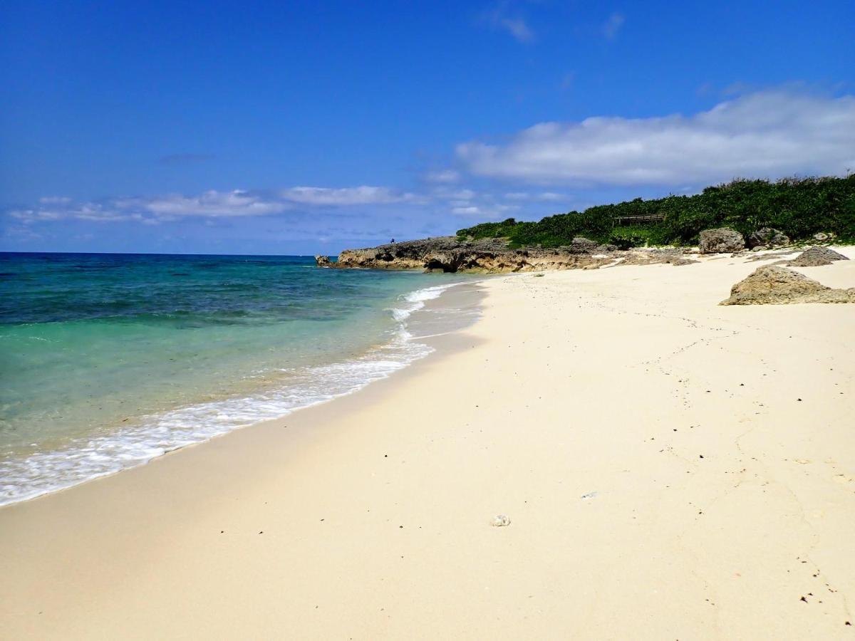 Hotel Hibiscus Miyakojima  ภายนอก รูปภาพ