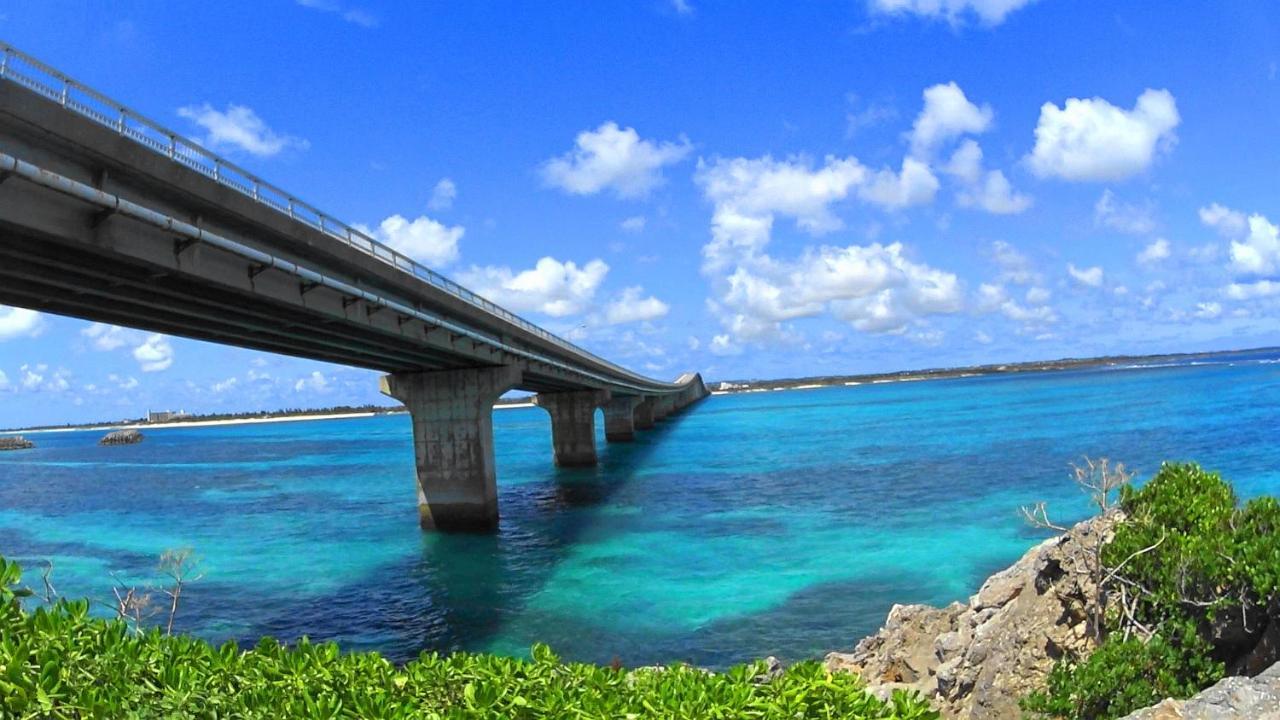 Hotel Hibiscus Miyakojima  ภายนอก รูปภาพ